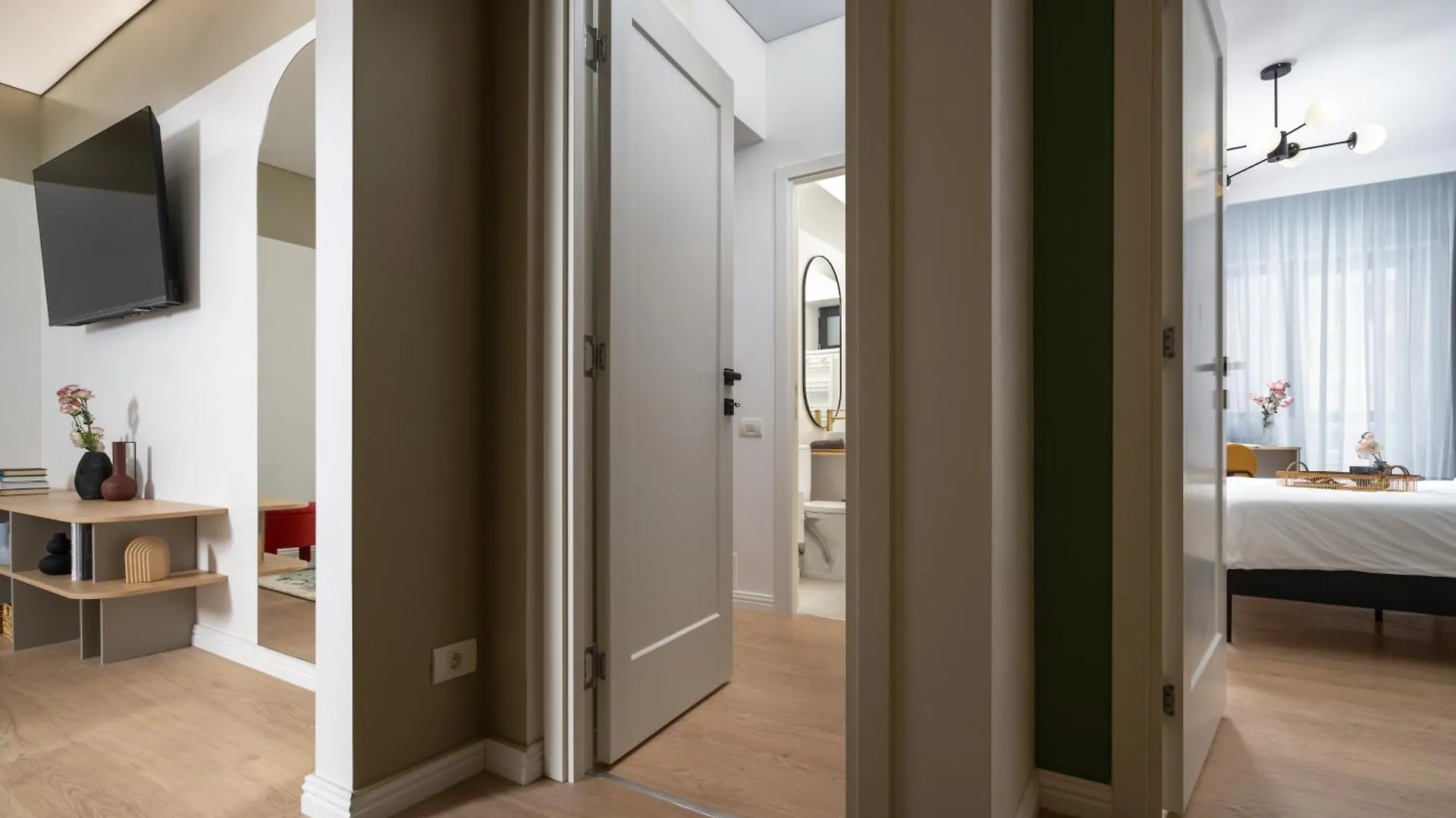 Deluxe 2Br Mid Or Long Term Oldcity By Urbanesq Bukurešť