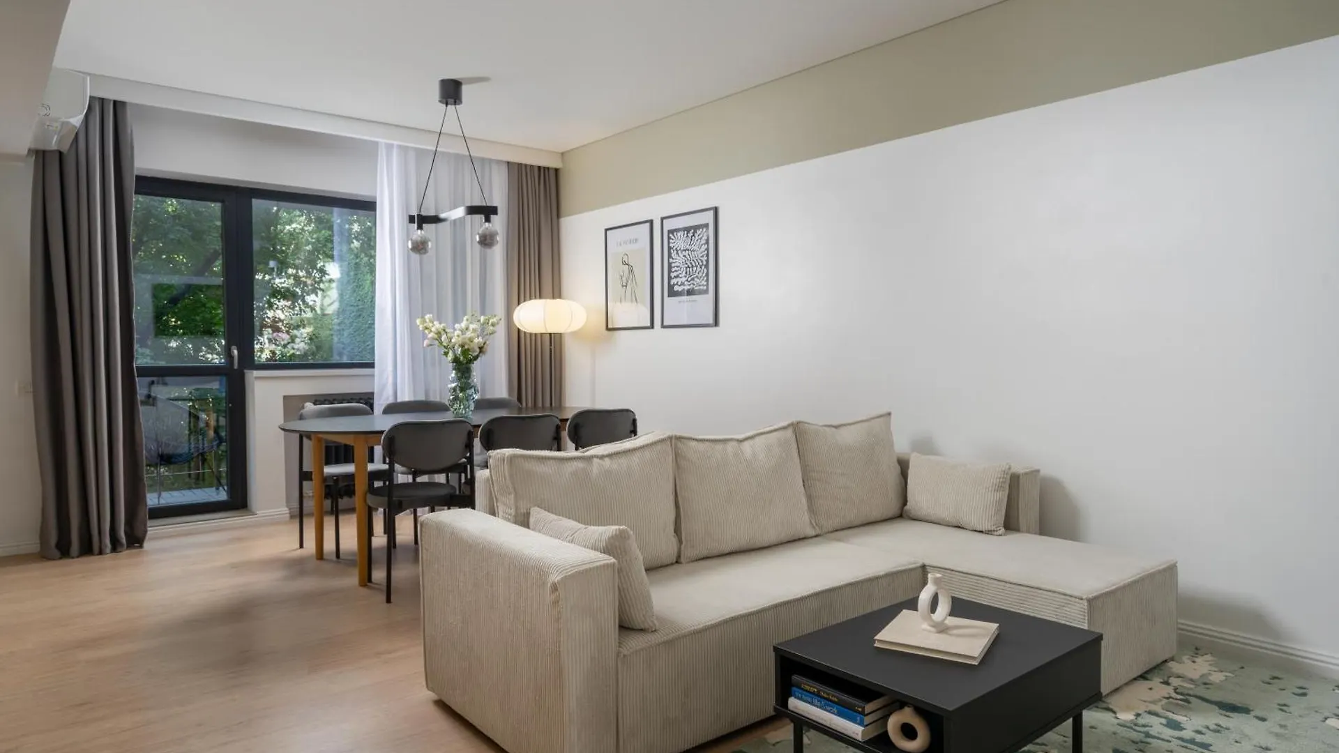 Deluxe 2Br Mid Or Long Term Oldcity By Urbanesq Bukurešť
