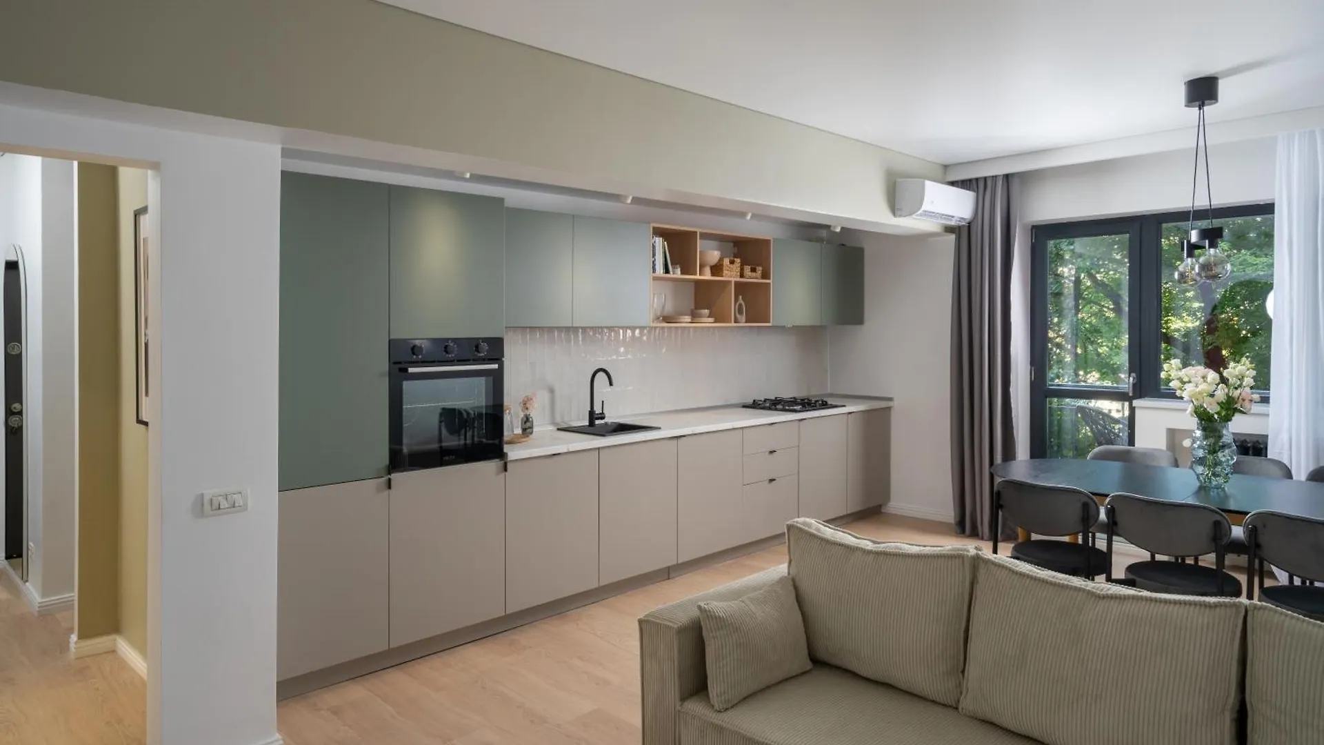 Deluxe 2Br Mid Or Long Term Oldcity By Urbanesq Bukurešť Apartmán