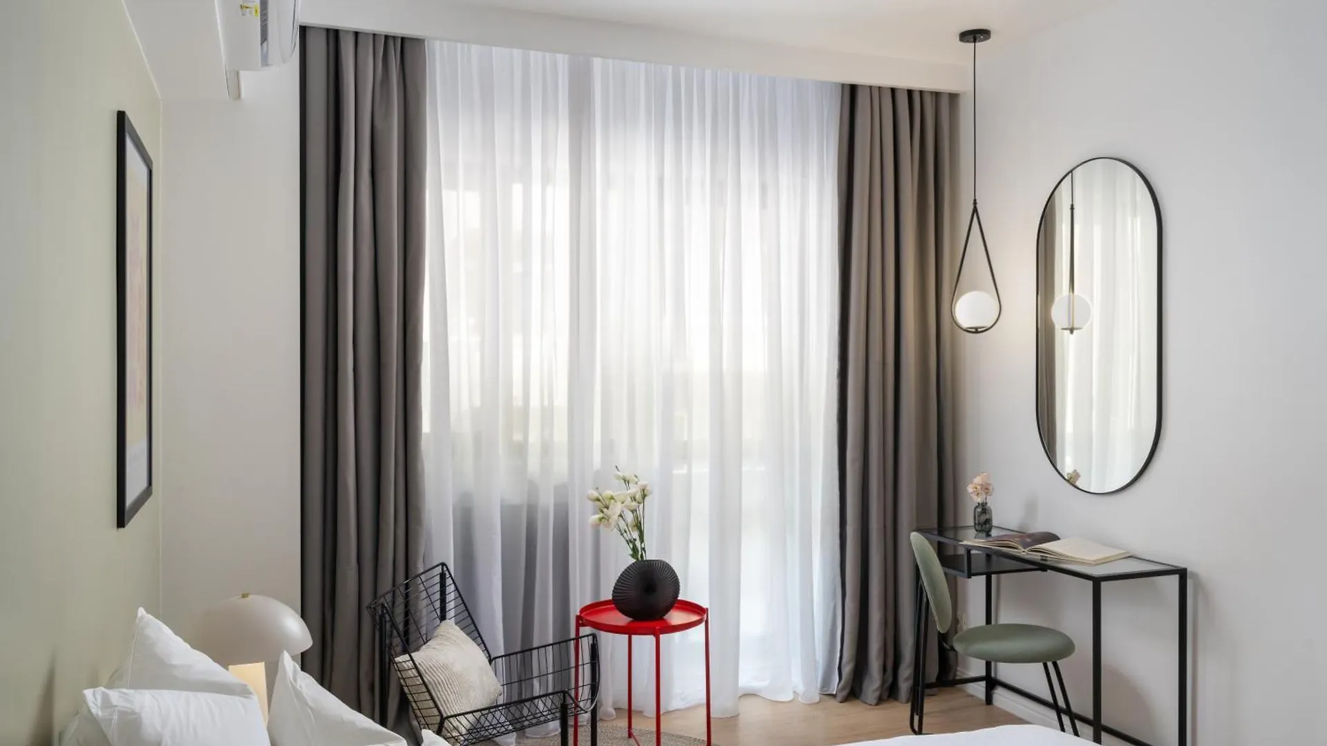 Deluxe 2Br Mid Or Long Term Oldcity By Urbanesq Bukurešť
